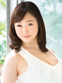 成澤ひなみ