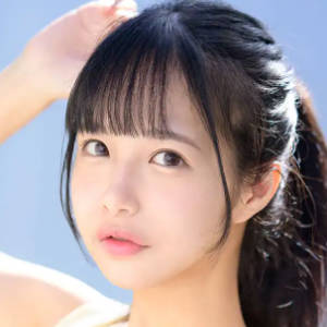 花乃はるひ